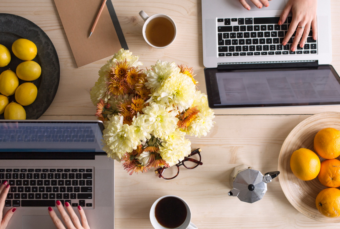 28-simple-office-meeting-food-ideas-that-are-actually-healthy